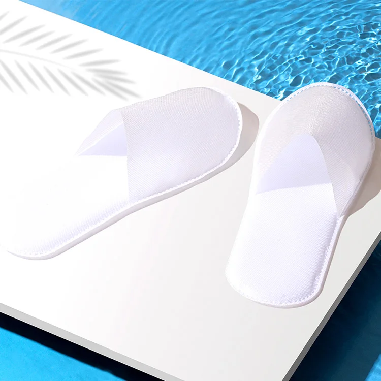 Latest Cheap Personalized Hotel Spa Disposable Slippers For Men Women Eco Degradable Anti-slip Sole Customizable Colors