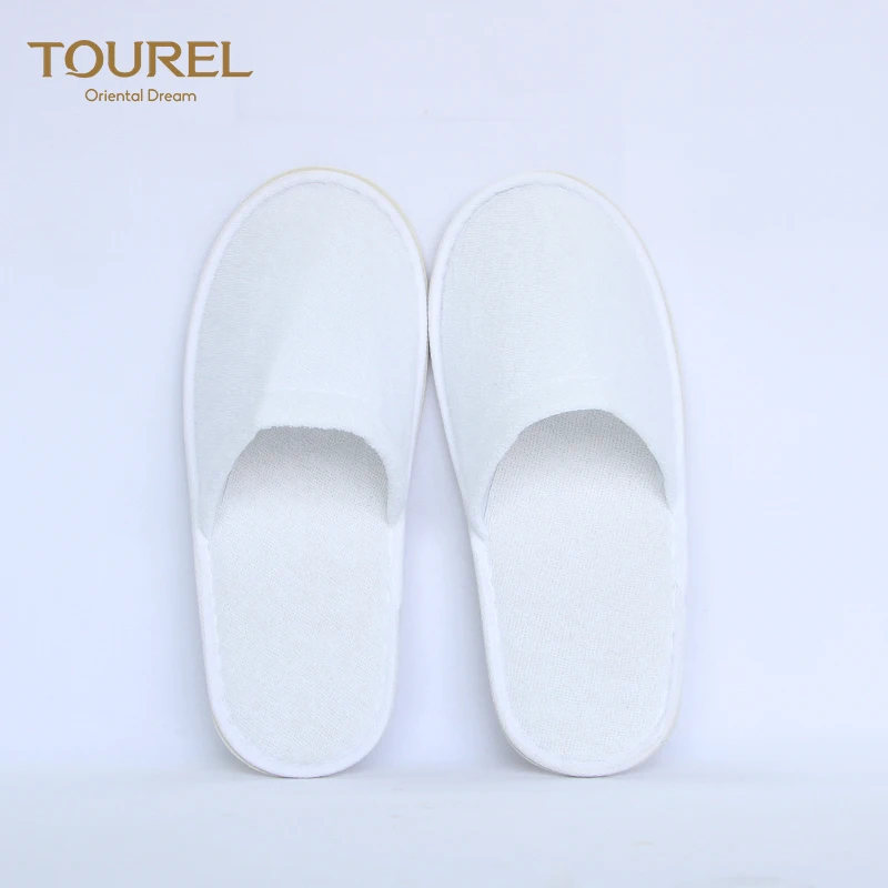 One Size Eco-friendly Comfortable Closed Toe Sole Pull Plush Terry Towel Fabric White Disposable Hotel & Hospital Use Slipper