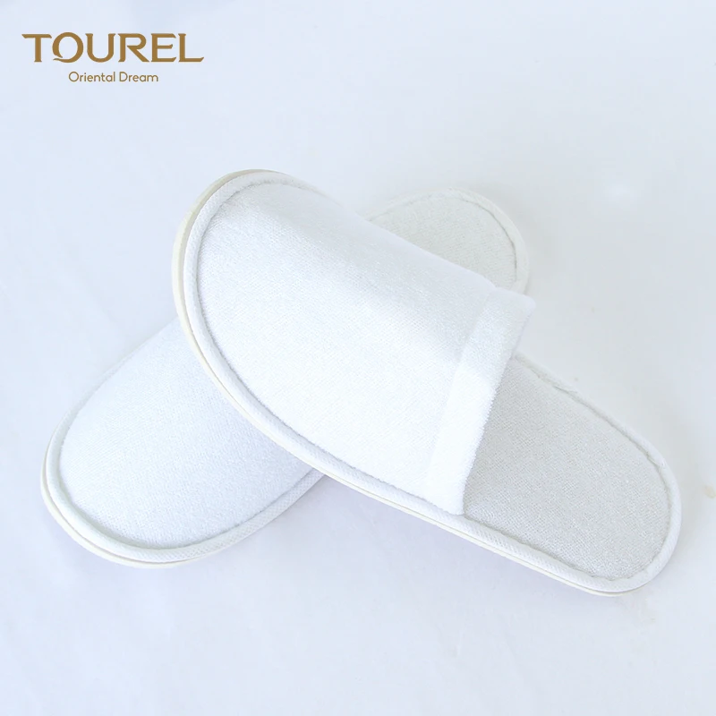 One Size Eco-friendly Comfortable Closed Toe Sole Pull Plush Terry Towel Fabric White Disposable Hotel & Hospital Use Slipper