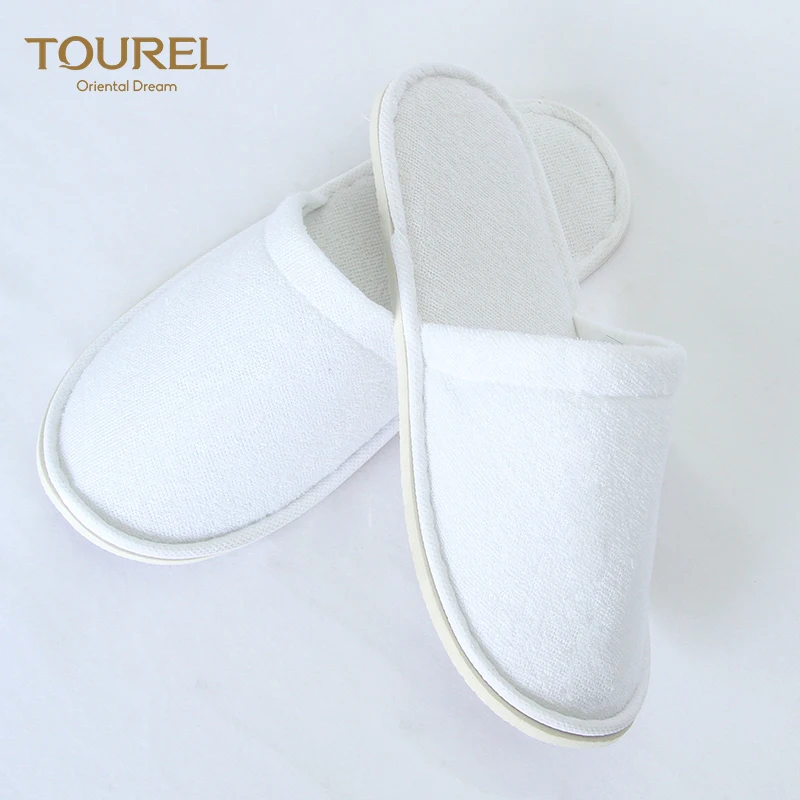 One Size Eco-friendly Comfortable Closed Toe Sole Pull Plush Terry Towel Fabric White Disposable Hotel & Hospital Use Slipper