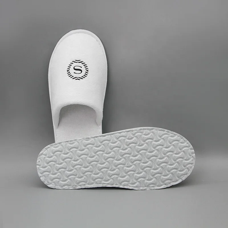 High Quality Close Toe Embroidered Logo Slippers Disposable For Hotel Branded Luxury Custom Hotel Slippers