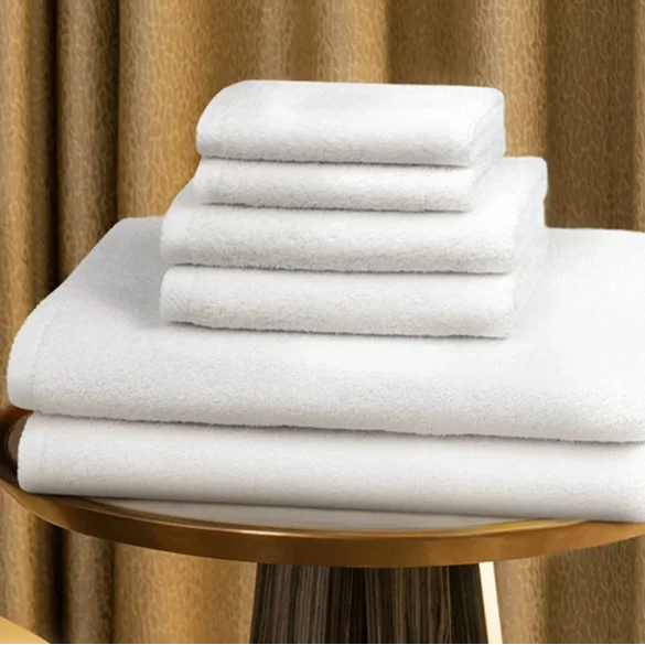 Hotel Luxury Finest Softest 100% Cotton Quick-dry Disposable Bath Towel Customized Color & Design Knitted Compressed Beach Towel