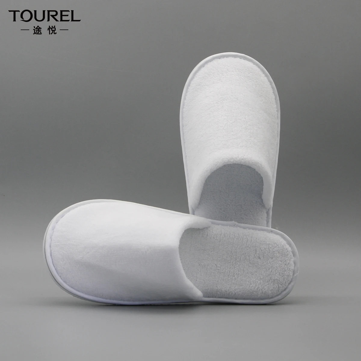 Luxury Hotel Disposable Slippers Closed Toe Luxury White Coral Fleece Eva Sole Spa 5 Star Hotel Slippers With Logo
