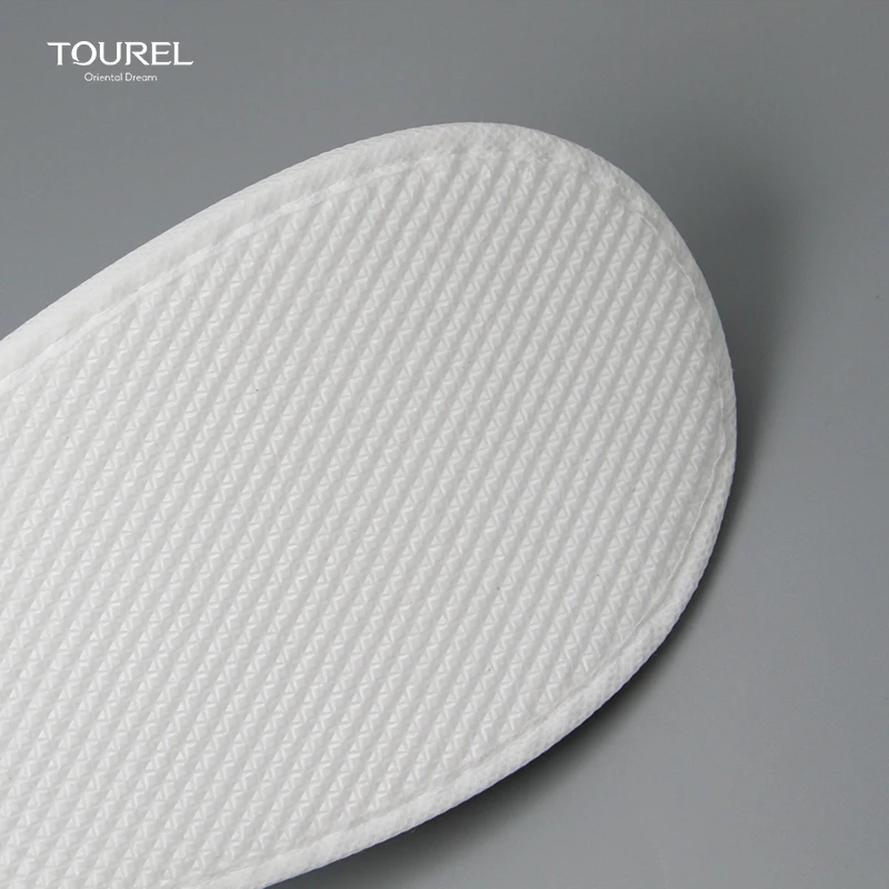 Custom Wholesale Lightweight White Hotel Slippers Eco-friendly Disposable Travel Amenities Portable Guestroom Slippers
