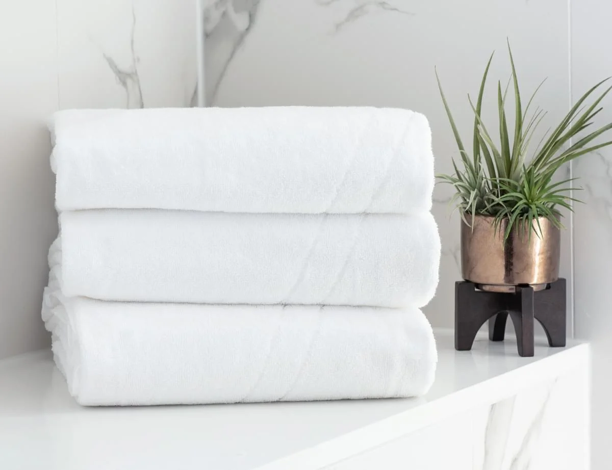 100% Cotton Waffle Hotel Towel Set Soft Knitted Face Bath Towel Customized For Hotels Compressed Low Lint