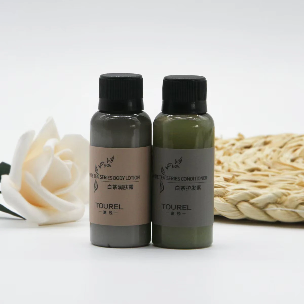 Wholesale Luxury Hotel Amenity Kit 30ml Travel Set Shampoo And Conditioner For Hotels