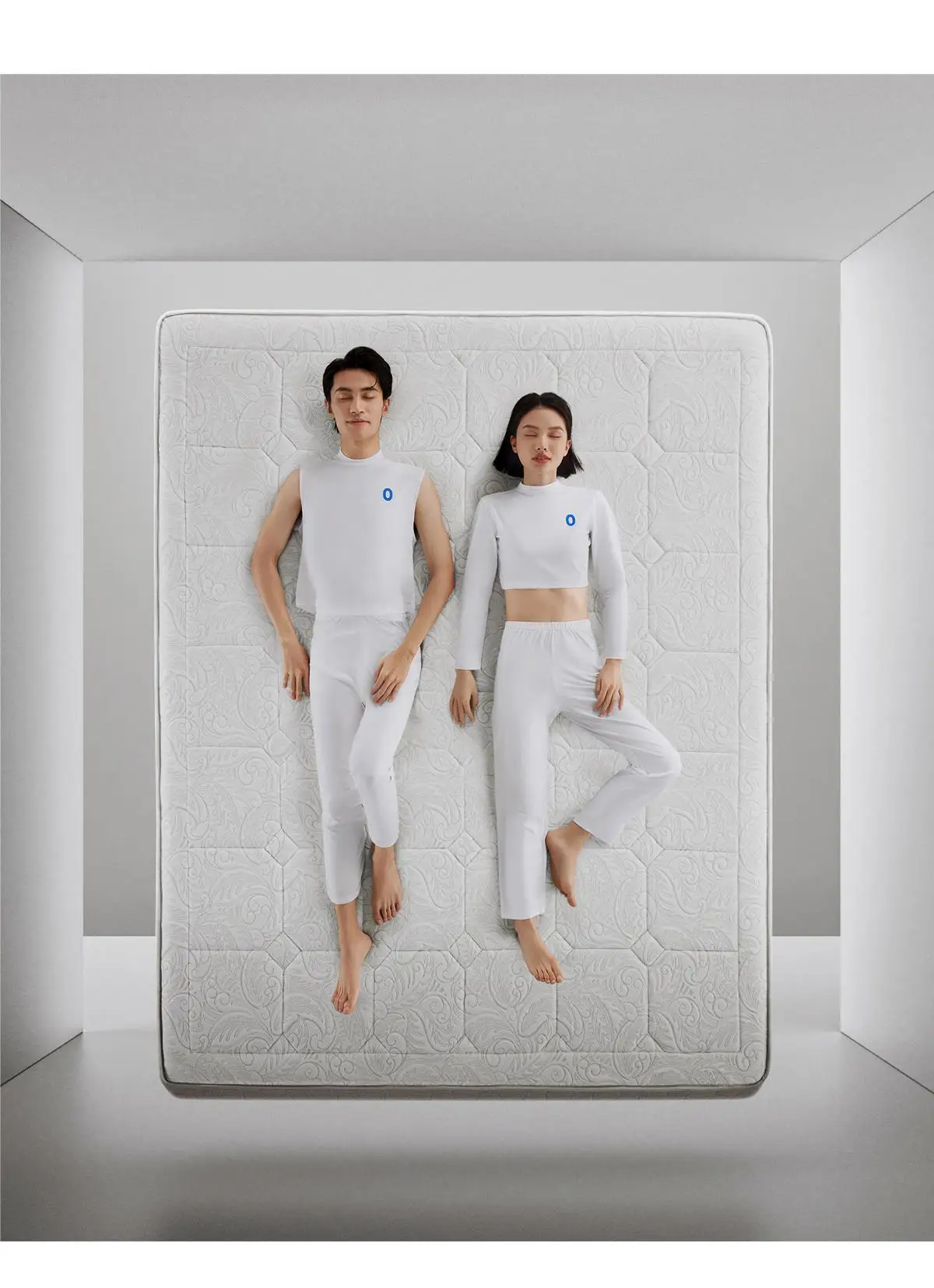 Hotel & Home Furniture King-size Pocket Spring Mattress With Memory Foam Memory Feature Spring Bed Features