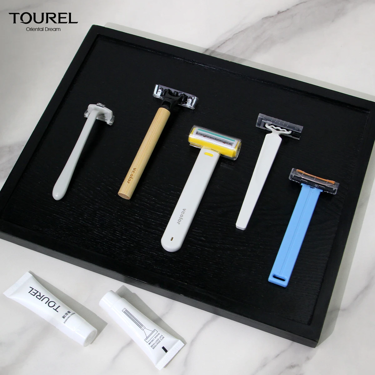 Kit de afeitadora desechable de viaje al por mayor para hombres, artículos de afeitado de lujo para hoteles y aerolíneas, kit de afeitado con empaque personalizado