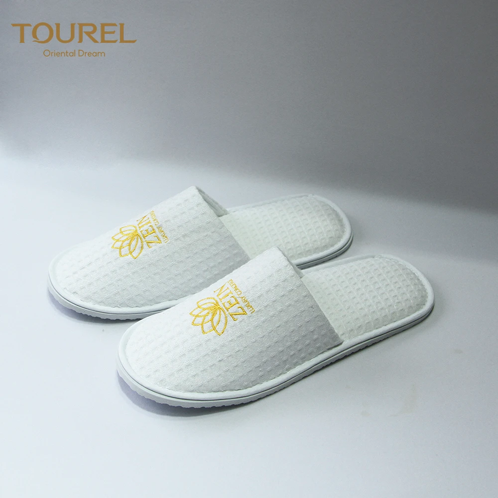 White Big Waffle Hotel Bathroom Men Spa Anti-slip Disposable Recyclable Portable Bath Rope Slippers
