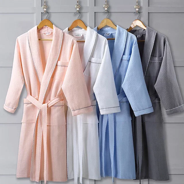 Albornoz de hotel de felpa 100% algodón para hombres y mujeres, color y tamaño personalizados