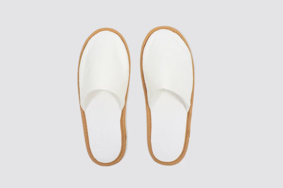 Natural Cork Non-slip Sole Eco-friendly Linen Disposable Guest Hotel Room Slippers For Boutique Hotels Spas