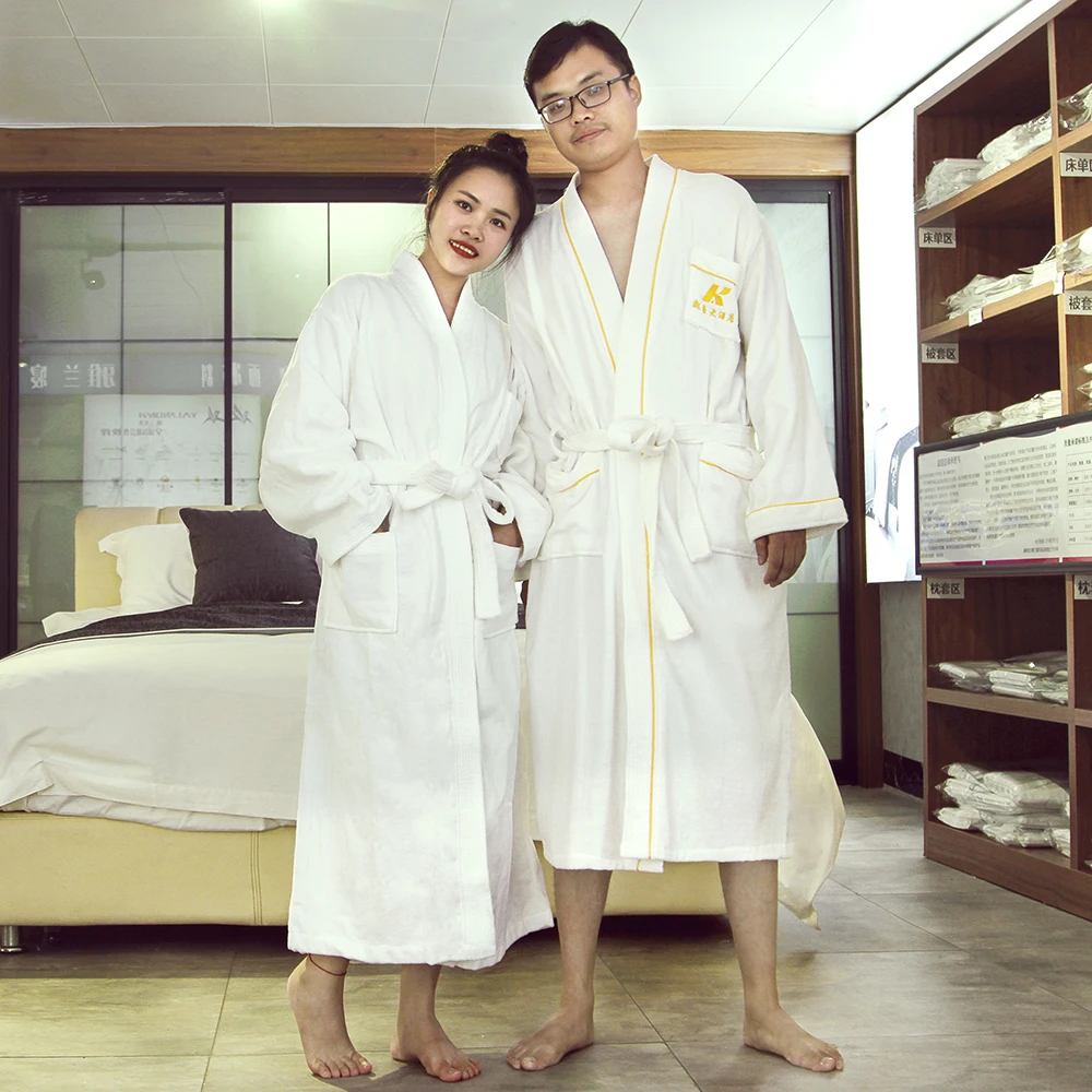 Customized 100% Cotton Luxury Cut Pile Hotel Bathrobe For Women And Man