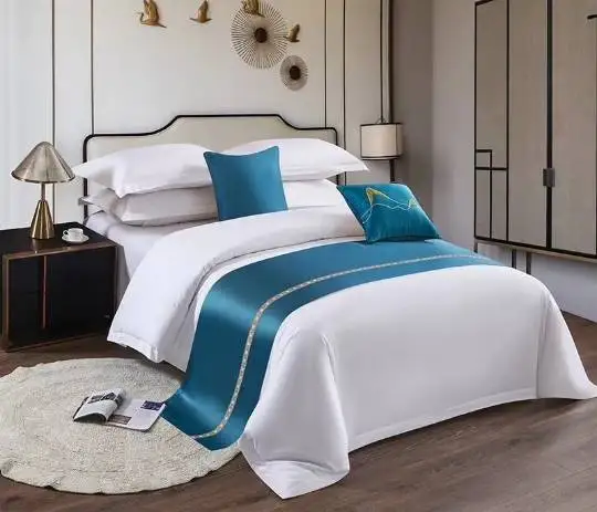 Custom Pattern Printing Hotel Queen And King Size Bed Scarf Runner