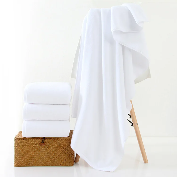 Promotional Hilton Bath Hotel Vendome China Product Printed 100% Cotton Custom Stripe Beach Towels Swimming Big Pool Towel